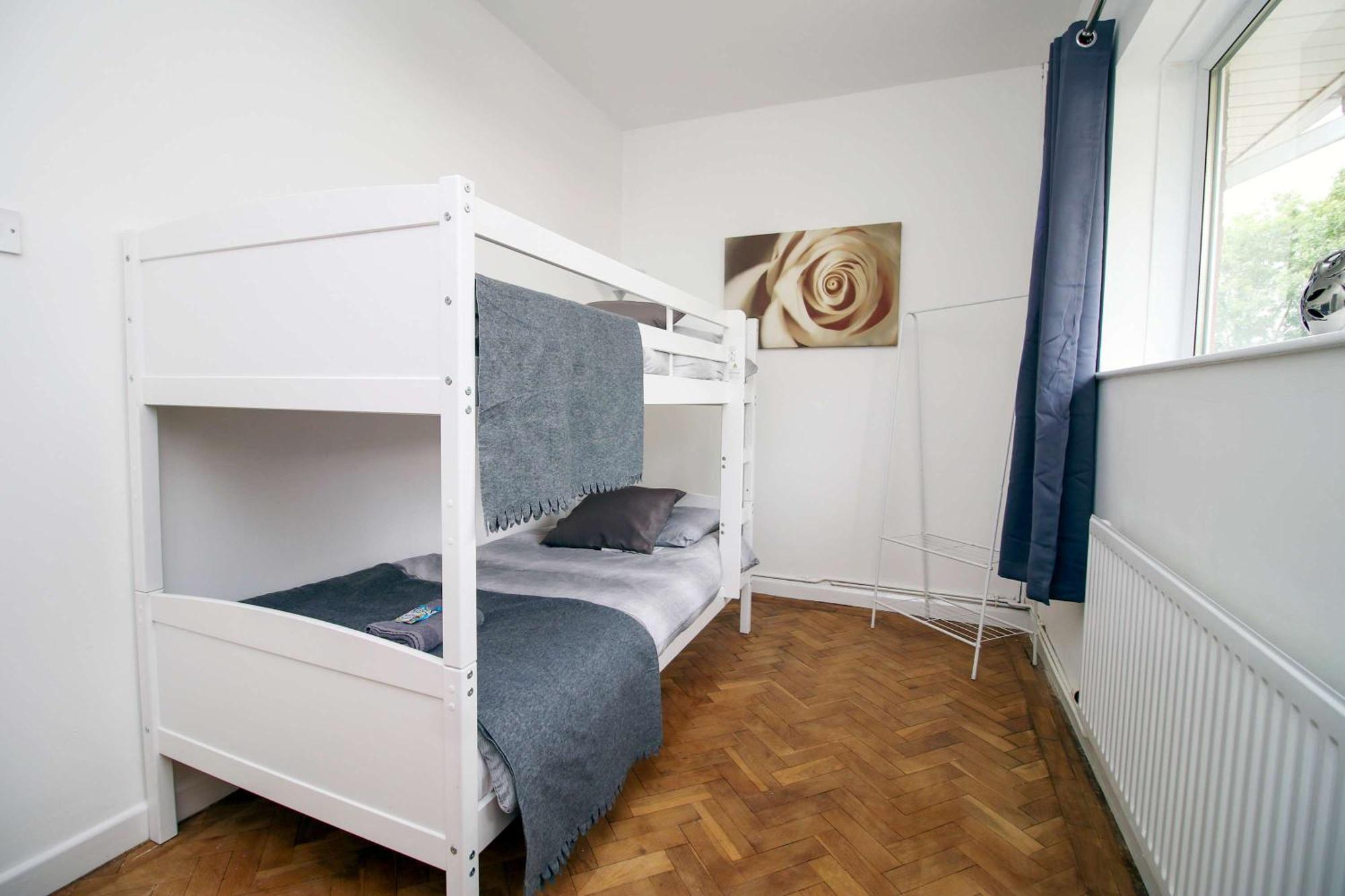 Holiday home The Lockett Wonderful Large Plympton, Free Parking By Staystaycations